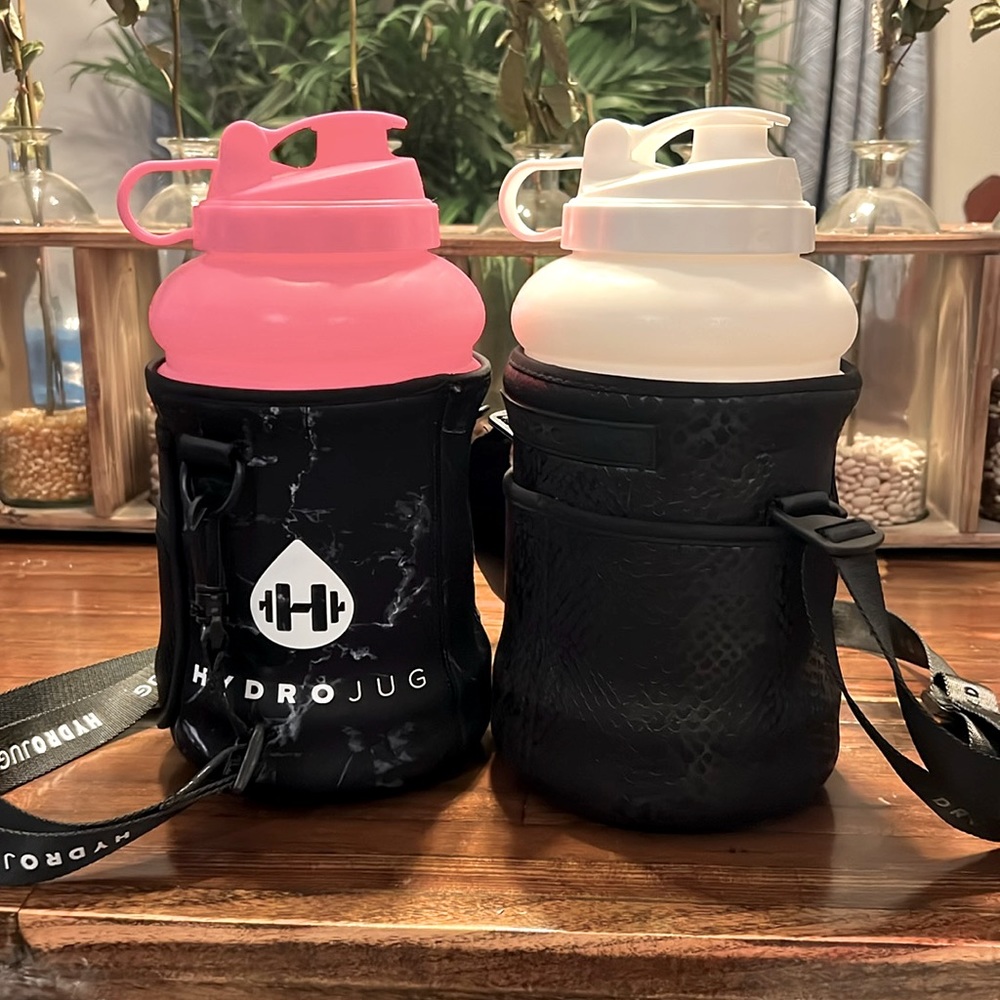 2 Hydrojugs with carrying covers. Never used.